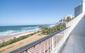 10 Bronze Bay Umhlanga Rocks